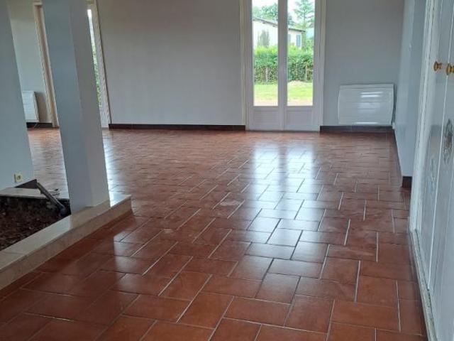 Maison location à Chalon-sur-Saône, La Charmée
