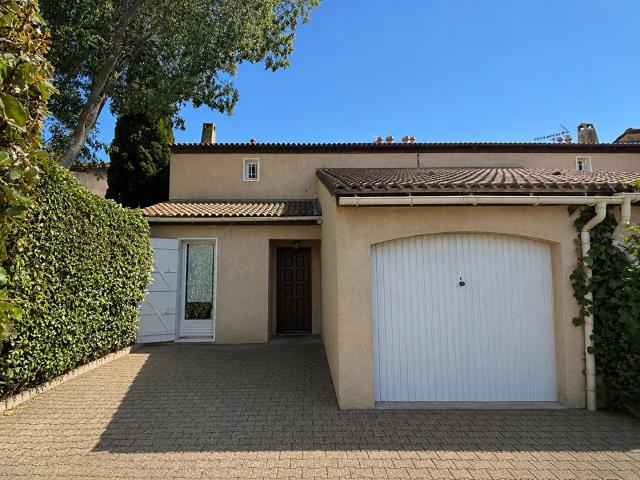 Maison location à Arles, Eyragues
