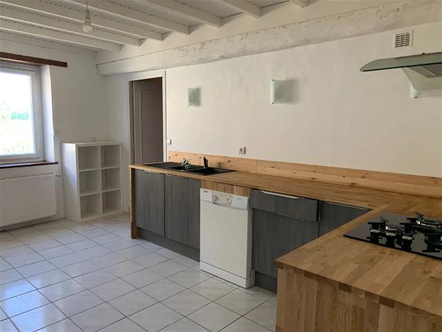 Maison location à Saintes, Médis