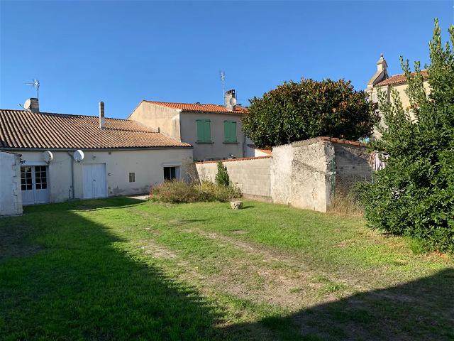 Maison location à Saintes, Médis