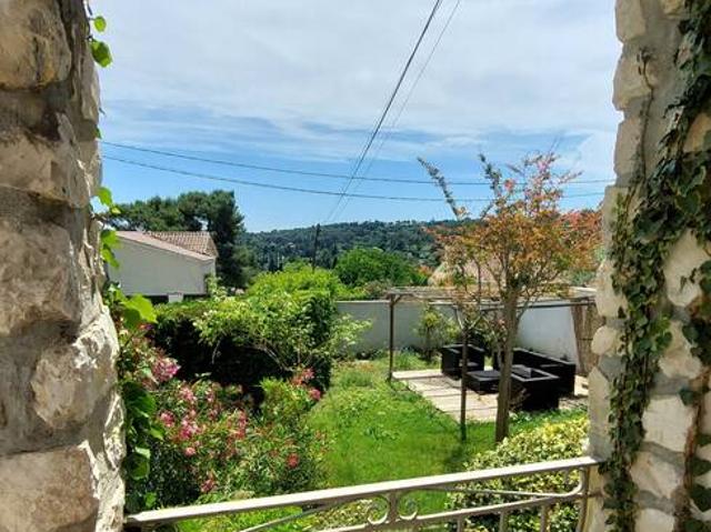 Maison location à Nîmes, Villeneuve-lès-avignon