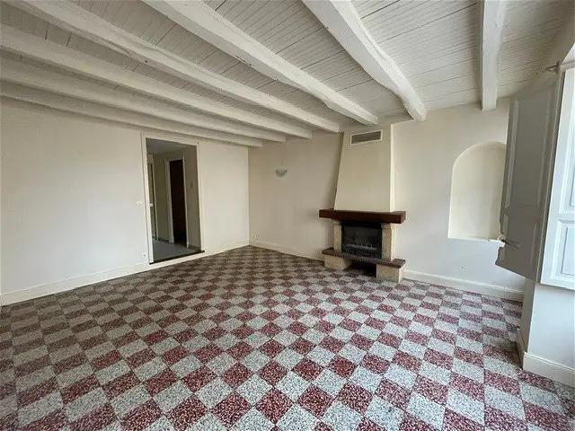 Maison location à Montmorillon, Adriers
