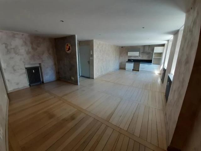 Maison location à France métropolitaine, Firminy