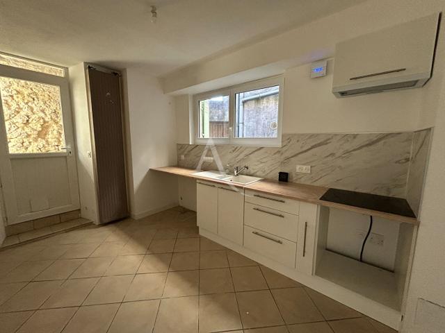Maison location à Jonzac, Saint-genis-de-saintonge