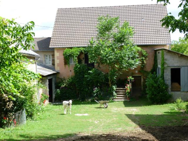 Maison location à Villefranche-de-Rouergue, Vaureilles