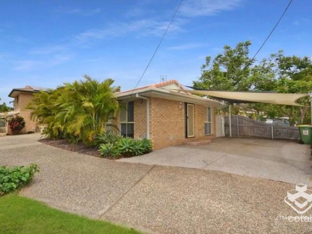 Townhouse for rent in Fernbrook, Queensland