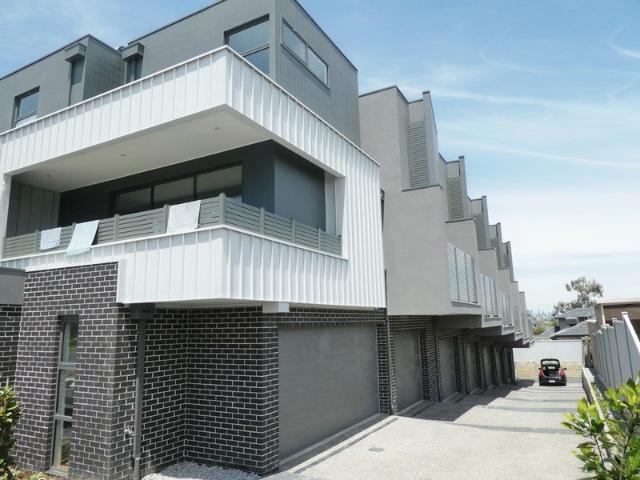 Townhouse for rent in Camerons Creek, Victoria