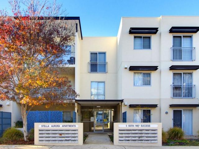 Apartment for sale in Success, Western Australia
