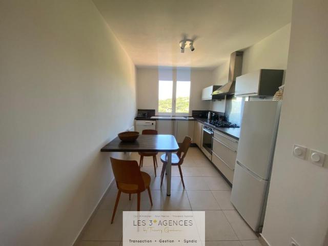 Appartement location à Arrondissement de Draguignan, Grimaud