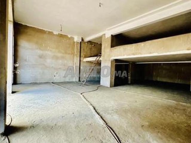 Local commercial location à L'Oriental