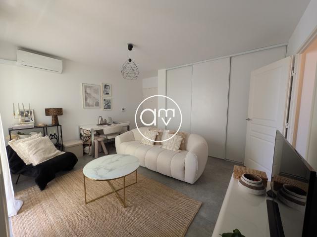 Appartement location à Arrondissement de Toulon, La Londe-les-maures
