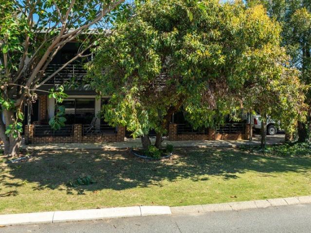 House for sale in Parklands, Western Australia