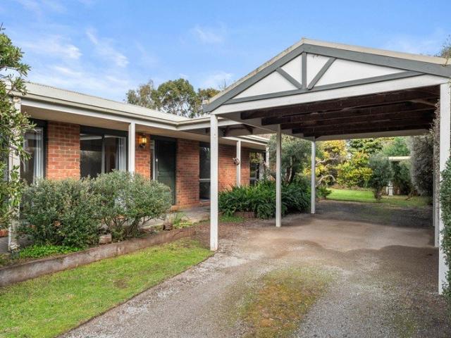 House for sale in Cowes, Victoria