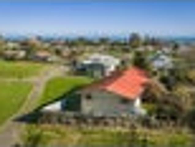 House for sale in Te Puru, Waikato