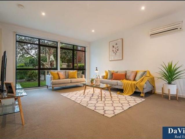 Townhouse for rent in Camerons Creek, Victoria