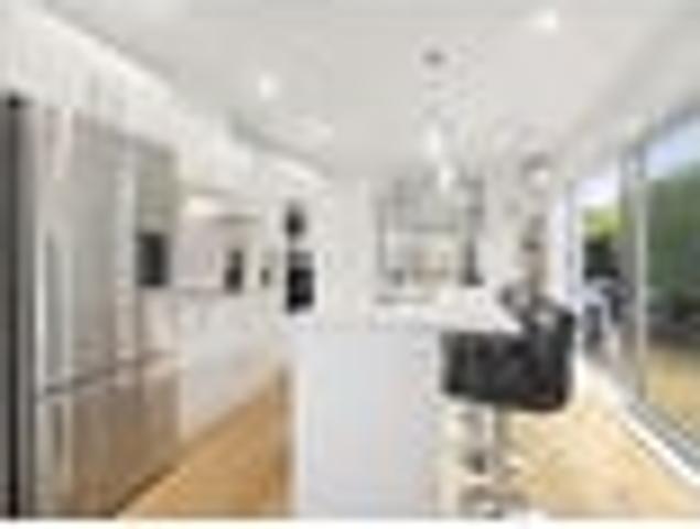 House for sale in Whangaparaoa