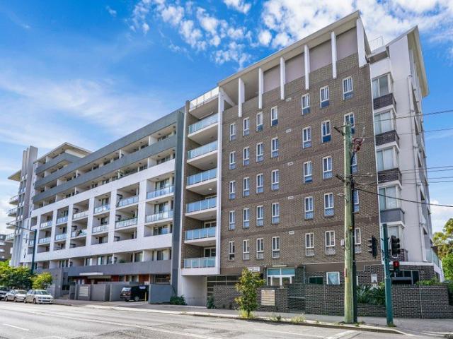 Apartment for sale in Sydney, Liverpool City Council