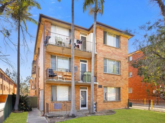 Apartment for rent in Little India, Sydney