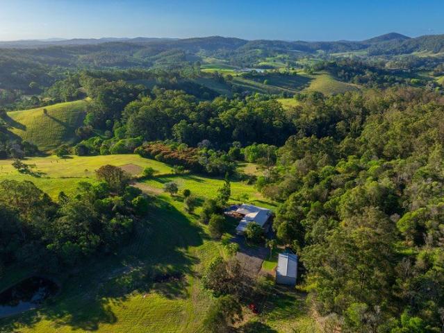 Cottage for sale in Canina, Queensland
