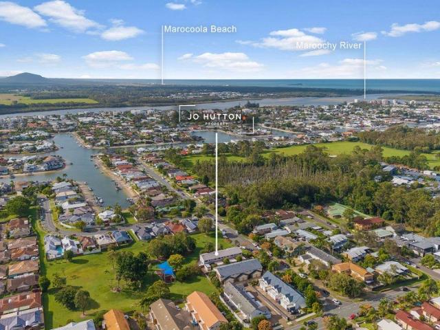Townhouse for sale in Kings Creek, Queensland