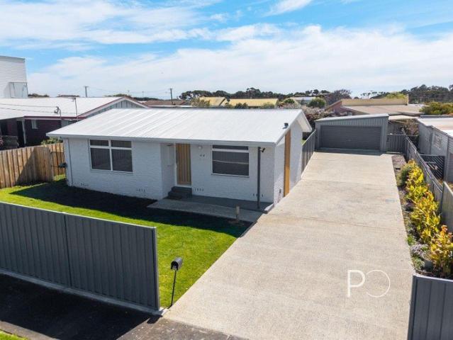 House for sale in Devonport
