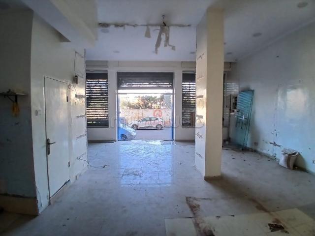 Local commercial location à Anfa, Gharb-Chrarda-Beni Hssen