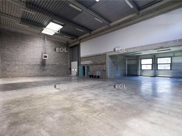 Local Commercial location à L'Haÿ-les-Roses, Ivry-sur-seine