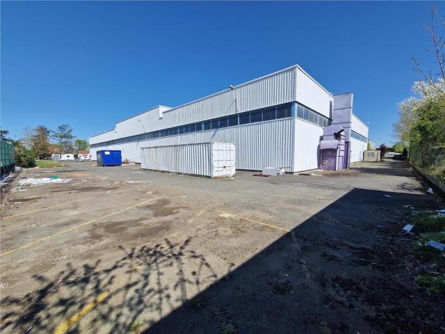 Local Commercial location à Pontoise, Saint-ouen-l'aumône