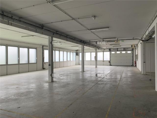 Local Commercial location à Nanterre, Gennevilliers