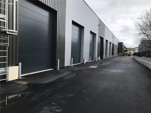 Local Commercial location à Saint-Nazaire, Saint-andré-des-eaux