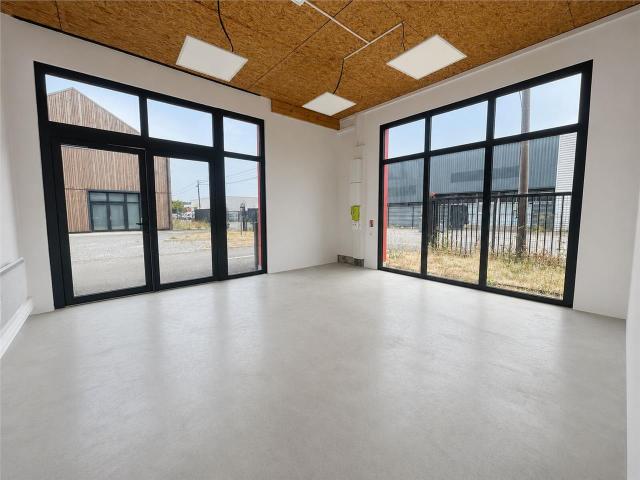 Local Commercial location à Nantes, Saint-herblain