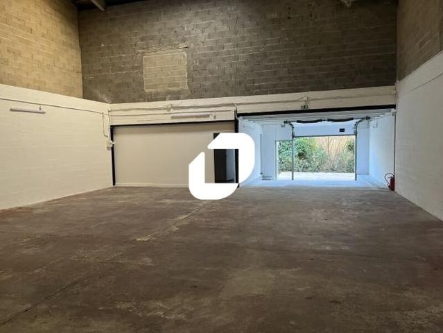 Local Commercial location à Argenteuil, Eaubonne