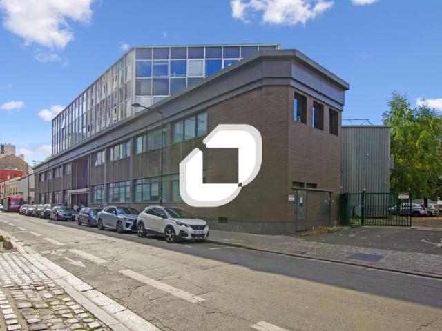 Local Commercial location à Saint-Denis, Aubervilliers