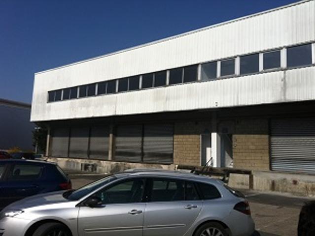 Local Commercial location à Le Raincy, Aulnay-sous-bois