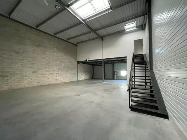Local Commercial location à Saint-Denis, Saint-denis