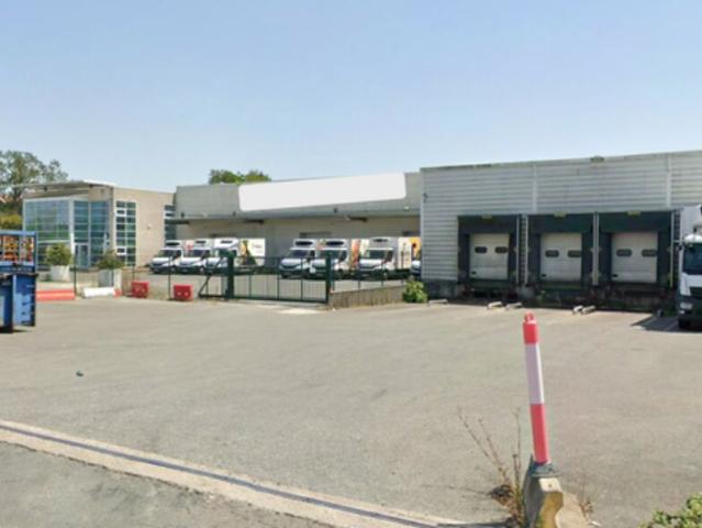 Local Commercial location à Bordeaux, Bègles