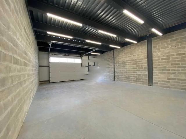 Local Commercial location à Versailles, Bois-d'arcy