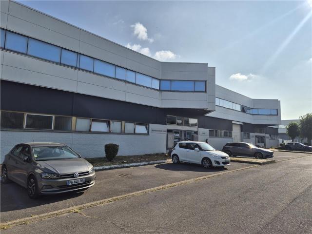 Local Commercial location à Créteil, Bonneuil-sur-marne