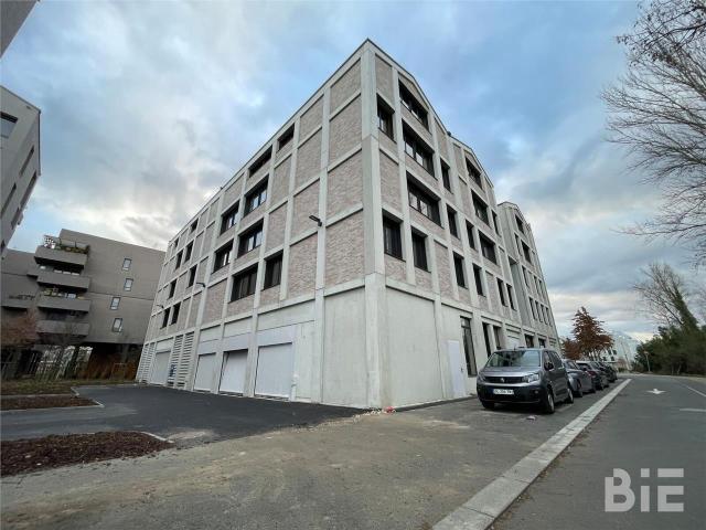 Local Commercial location à Bordeaux