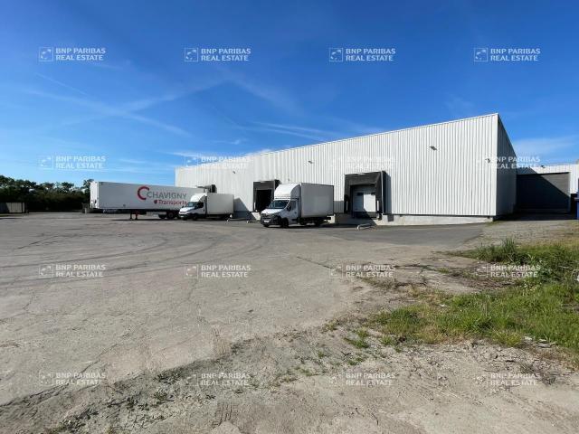 Local Commercial location à Nantes, Bouaye