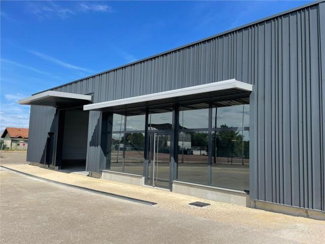 Local Commercial location à Bourg-en-Bresse, Bourg-en-bresse
