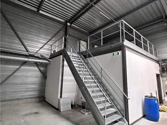 Local Commercial location à Bourg-en-Bresse, Bourg-en-bresse