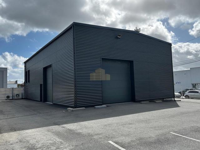 Local Commercial location à Nantes, Carquefou