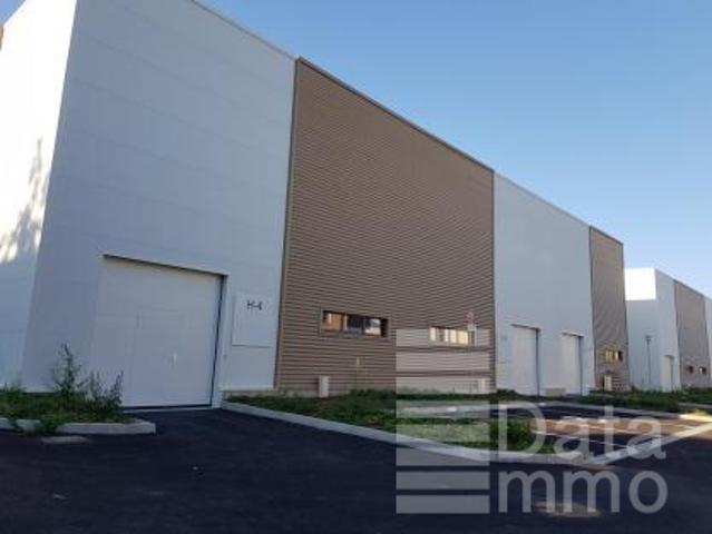 Local Commercial location à Torcy, Bussy-saint-georges