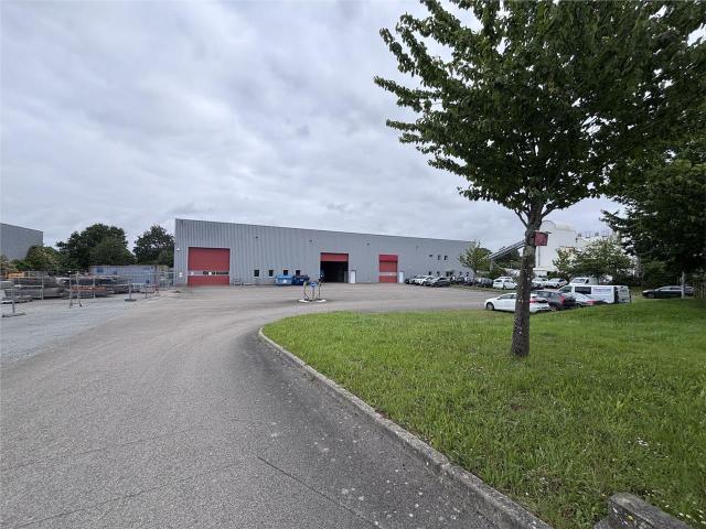 Local Commercial location à Saint-Nazaire, Campbon