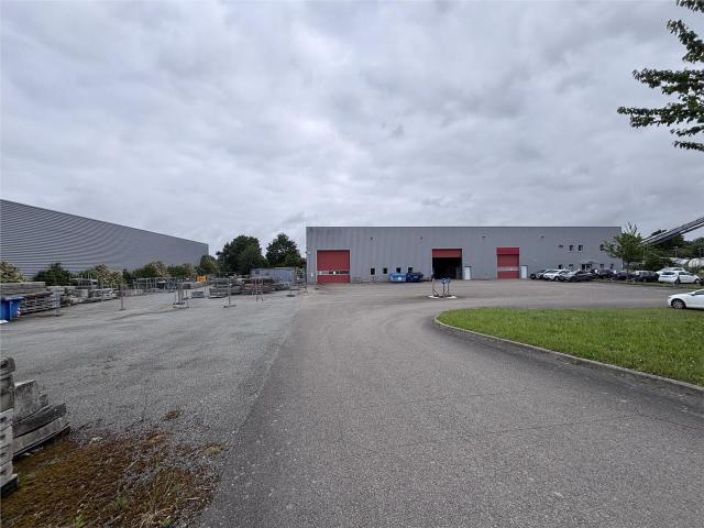 Local Commercial location à Saint-Nazaire, Campbon
