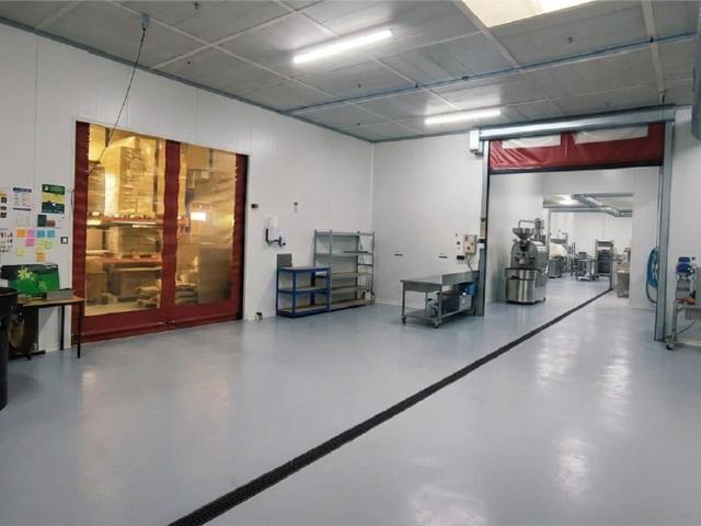 Local Commercial location à Bordeaux, Canéjan