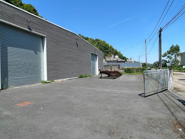 Local Commercial location à Rouen, Canteleu