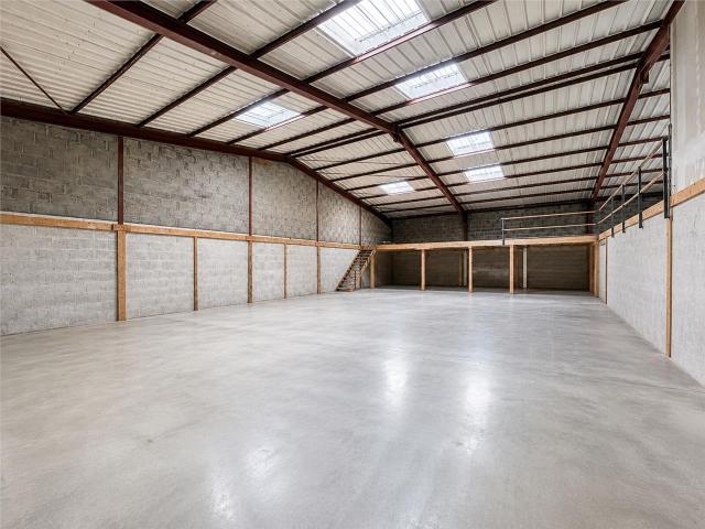 Local Commercial location à Nantes, Carquefou