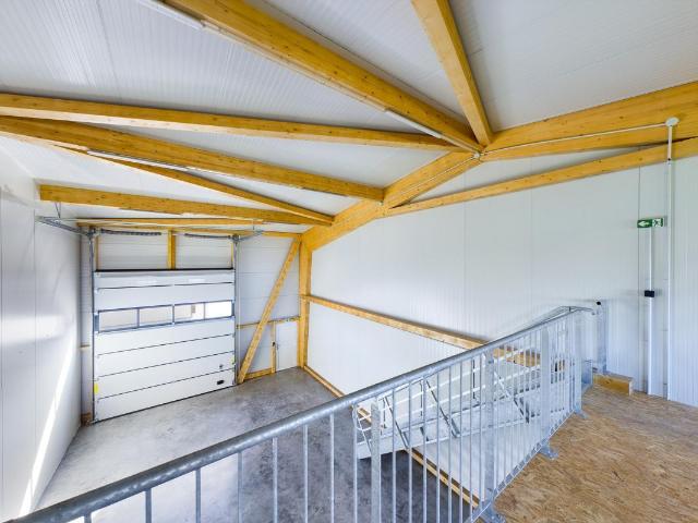 Local Commercial location à Maubreuil, Carquefou